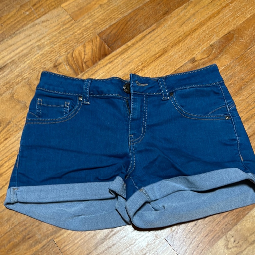 Wax Jean shorts. Size s